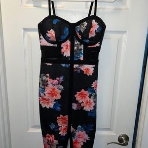 Fun & flirty midi dress